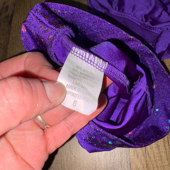 Sparkle Dance Set | Girls Size 6 | Leotard + Shorts - Picture 2 of 3
